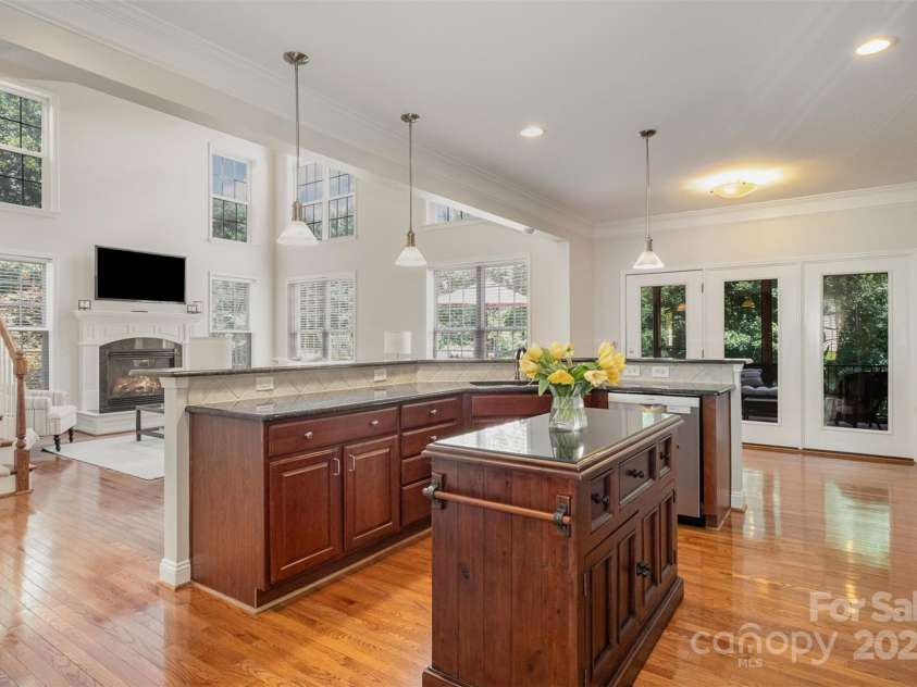 14746 Greenpoint Lane, Huntersville, NC 28078.  MLS# CAR4270806, YatesRealty ID 25533. 