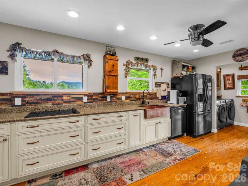 360 Shadow Lane, Green Mountain, NC 28740.  MLS# CAR4381079, YatesRealty ID 25534. Kitchen with amazing views!
