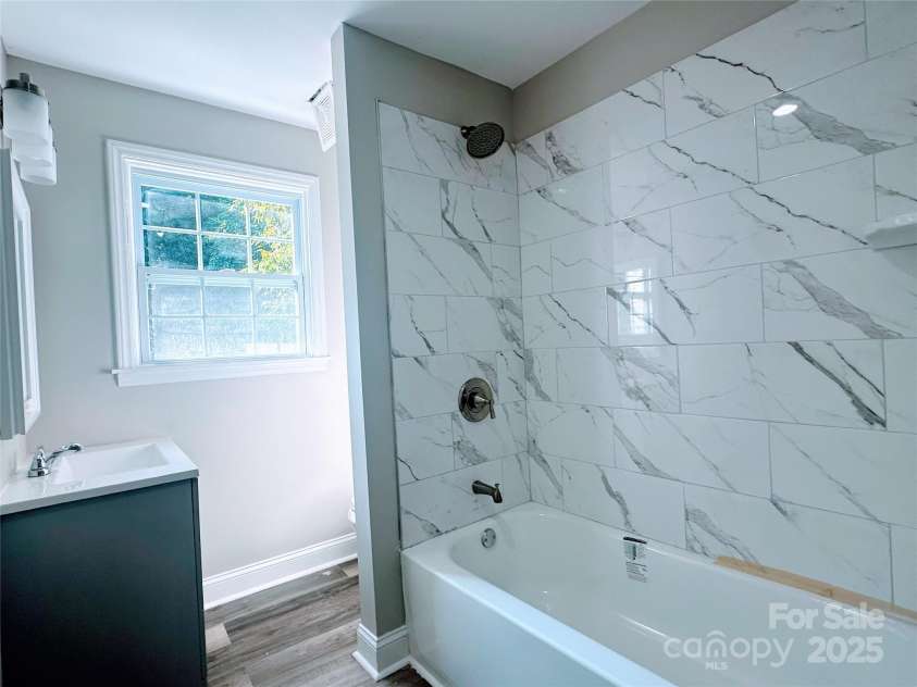 509 8th Avenue Extension, Cramerton, NC 28032.  MLS# CAR4275432, YatesRealty ID 25534. 