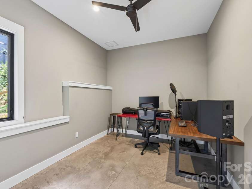 40 Malvern Walk, Asheville, NC 28806.  MLS# CAR4419917, YatesRealty ID 25535. Versatile Bedroom In Basement