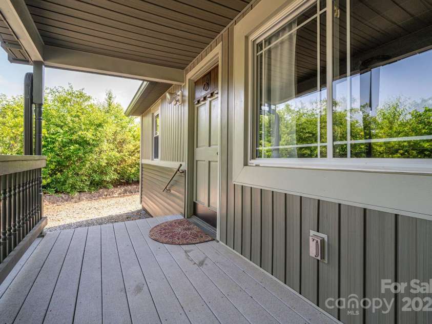 2420 Timberland Hills Drive, Newton, NC 28658.  MLS# CAR4275663, YatesRealty ID 25539. 