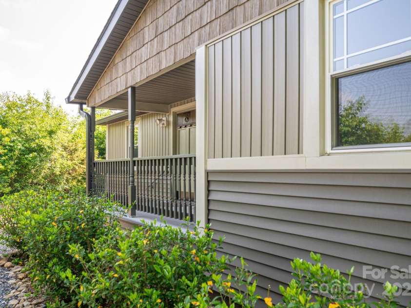 2420 Timberland Hills Drive, Newton, NC 28658.  MLS# CAR4275663, YatesRealty ID 25539. 