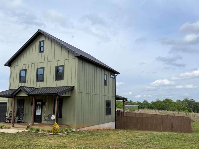 335 Webb Road, Shelby, NC 28152.  MLS# CAR4381593, YatesRealty ID 25539. 