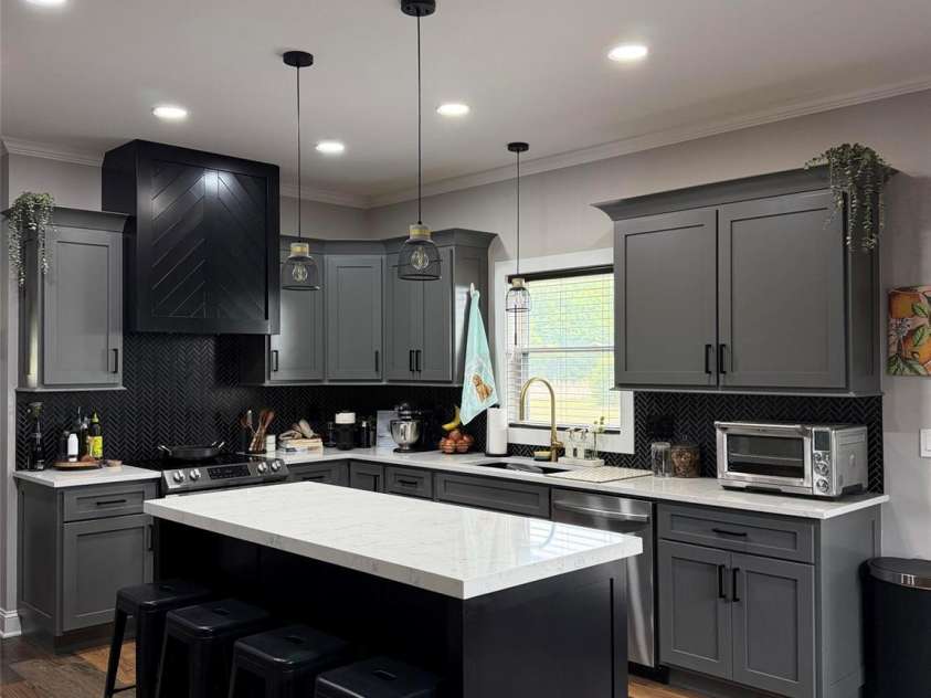 335 Webb Road, Shelby, NC 28152.  MLS# CAR4381593, YatesRealty ID 25539. 
