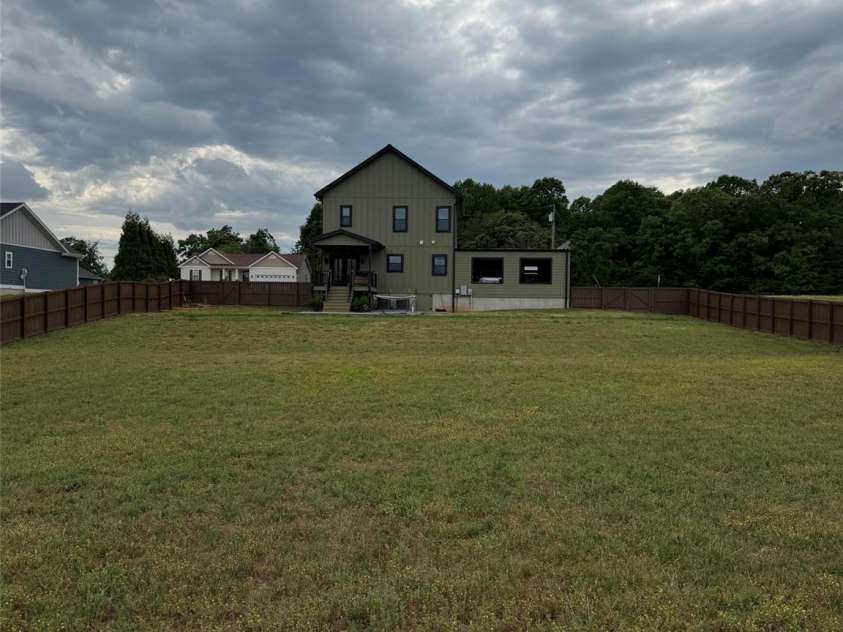 335 Webb Road, Shelby, NC 28152.  MLS# CAR4381593, YatesRealty ID 25539. 