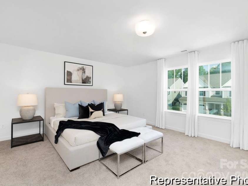 1832 Hunter Oaks Lane, Lincolnton, NC 28092.  MLS# CAR4338328, YatesRealty ID 2554. 