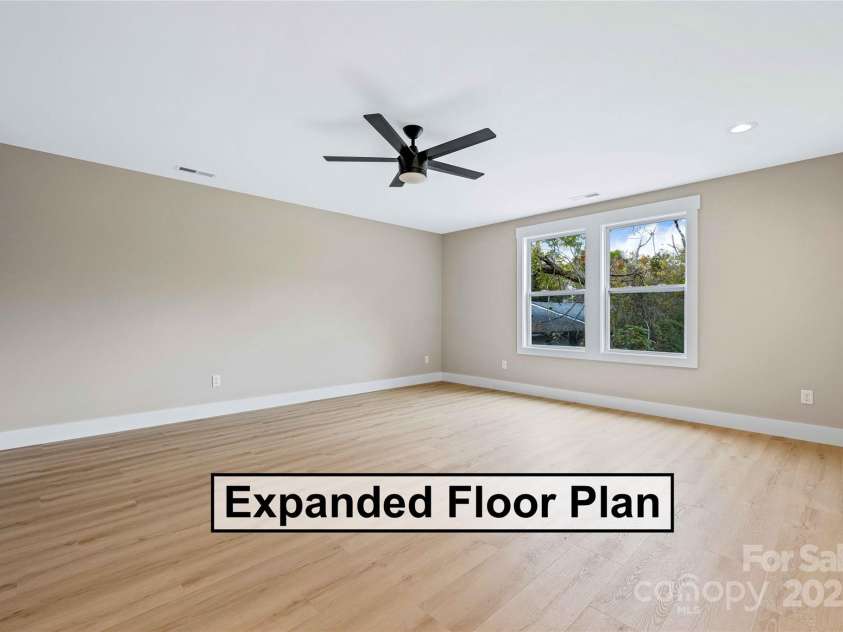 26 Crest Avenue, Asheville, NC 28803.  MLS# CAR4301381, YatesRealty ID 2554. 