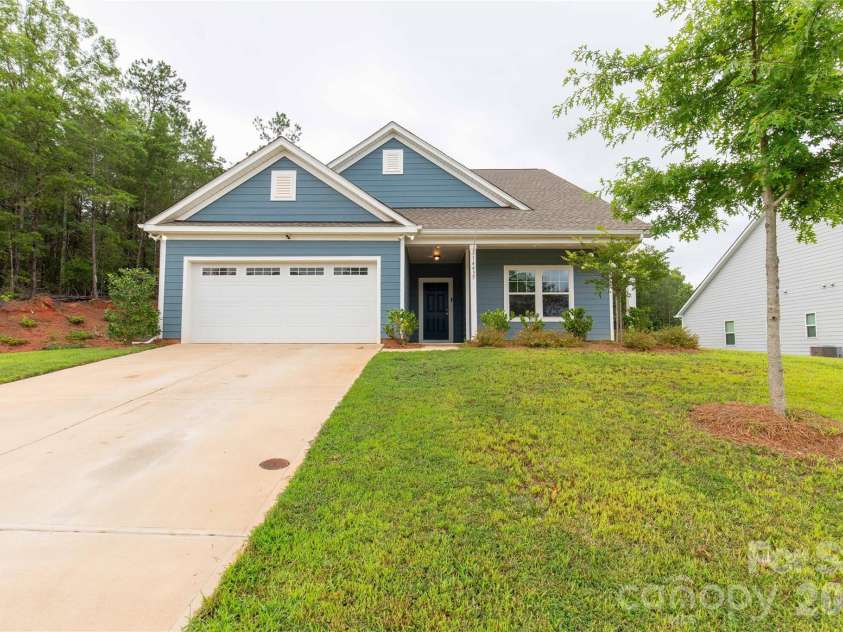 14435 Maritime Drive, Lancaster, SC 29720.  MLS# CAR4402273, YatesRealty ID 25540. 