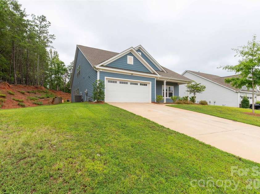 14435 Maritime Drive, Lancaster, SC 29720.  MLS# CAR4402273, YatesRealty ID 25540. 