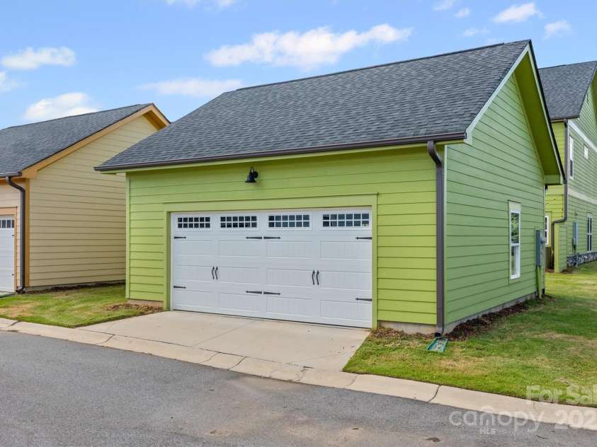 1044 Riverwalk Parkway, Rock Hill, SC 29730.  MLS# CAR4280089, YatesRealty ID 25541. 