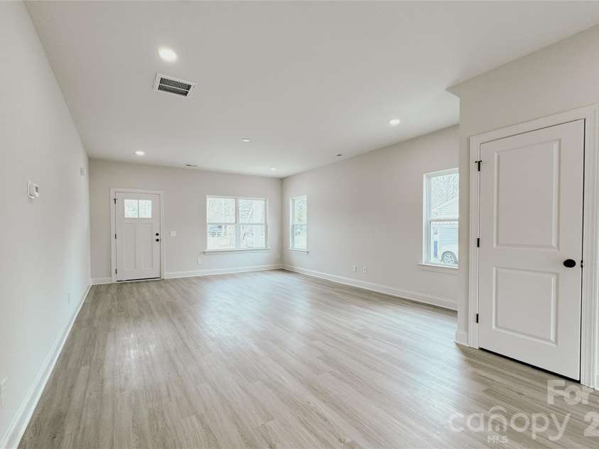 304 Woodside Drive, Harrisburg, NC 28075.  MLS# CAR4350580, YatesRealty ID 25542. 