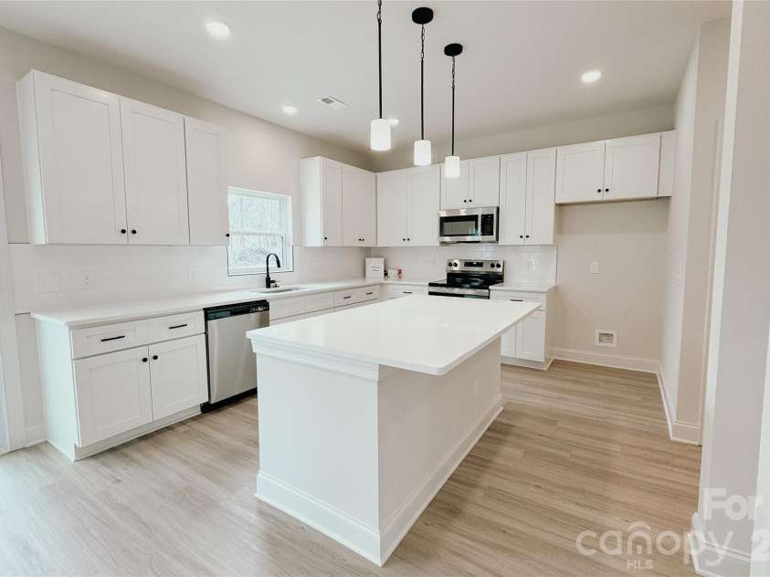 304 Woodside Drive, Harrisburg, NC 28075.  MLS# CAR4350580, YatesRealty ID 25542. 