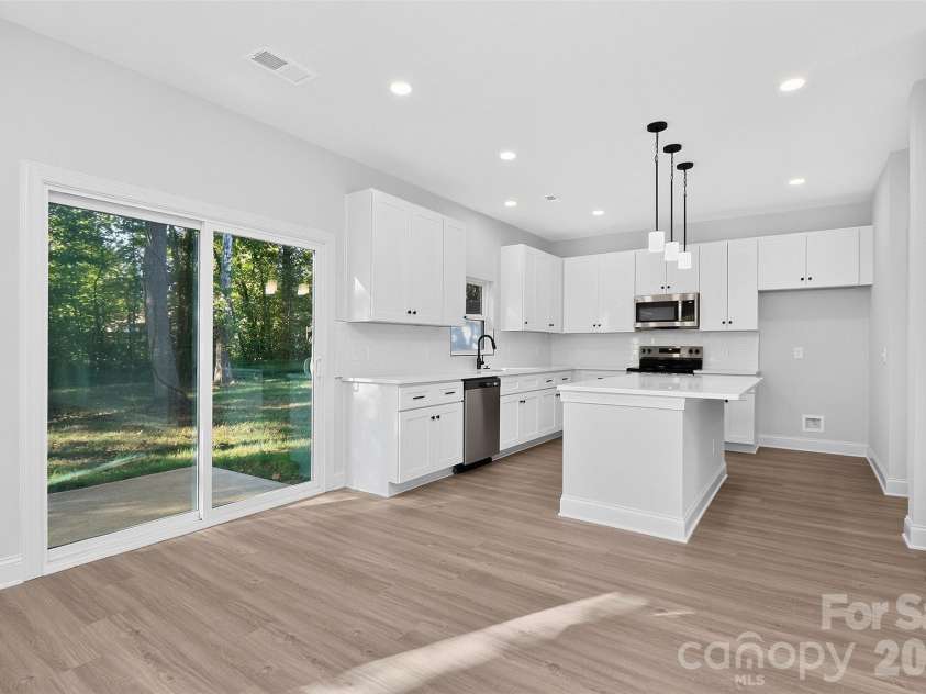 304 Woodside Drive, Harrisburg, NC 28075.  MLS# CAR4350580, YatesRealty ID 25542. 