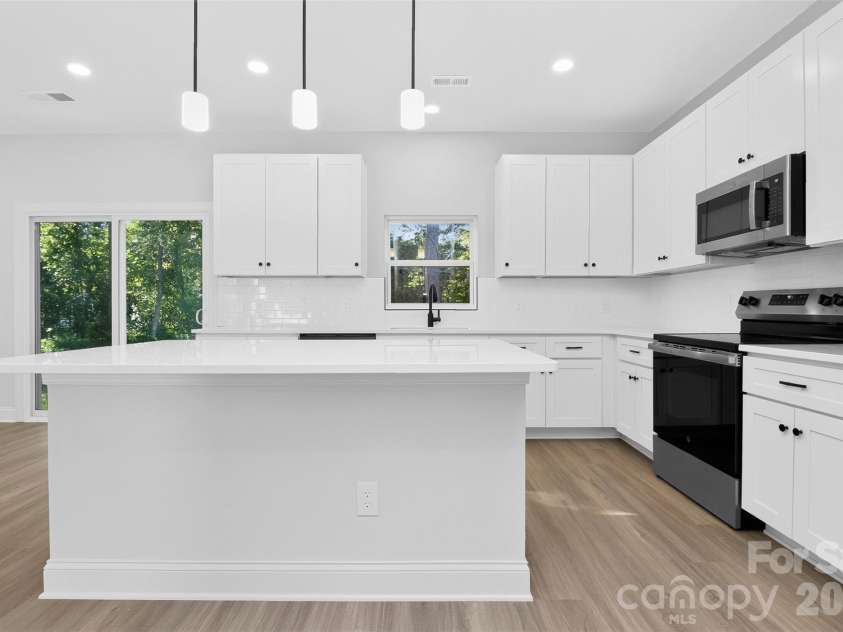 304 Woodside Drive, Harrisburg, NC 28075.  MLS# CAR4350580, YatesRealty ID 25542. 