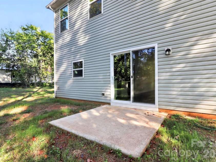 304 Woodside Drive, Harrisburg, NC 28075.  MLS# CAR4350580, YatesRealty ID 25542. 