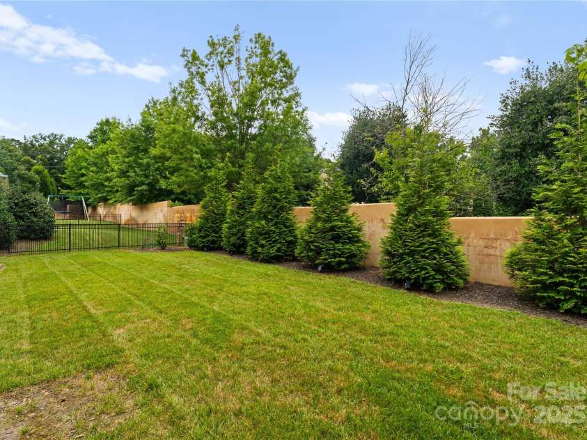 3308 Carmel Road, Charlotte, NC 28226.  MLS# CAR4272208, YatesRealty ID 25542. 