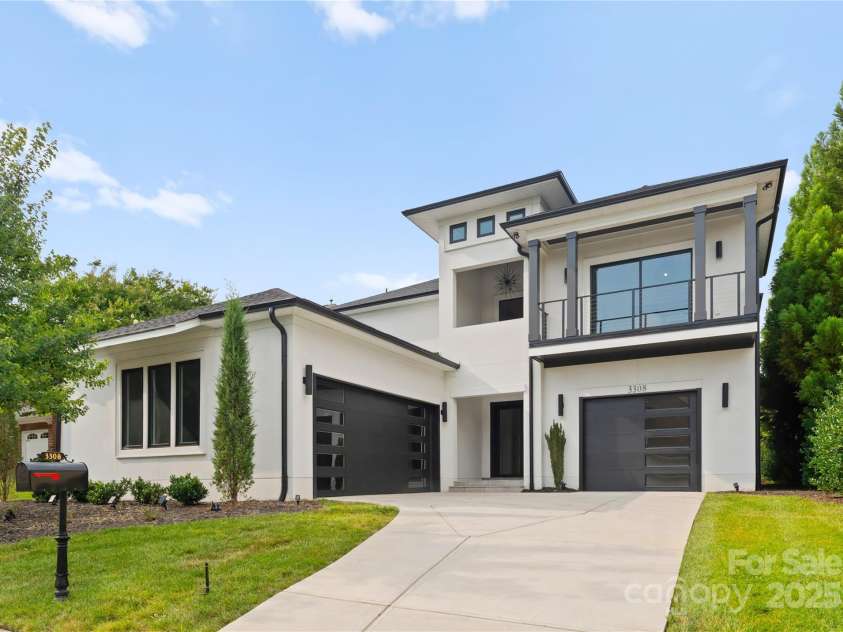 3308 Carmel Road, Charlotte, NC 28226.  MLS# CAR4272208, YatesRealty ID 25542. 