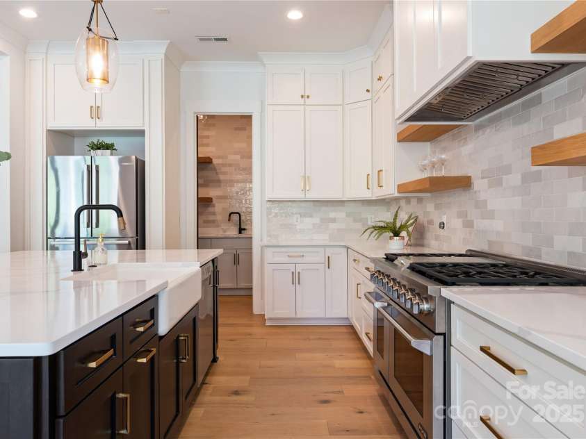 3308 Carmel Road, Charlotte, NC 28226.  MLS# CAR4272208, YatesRealty ID 25542. 