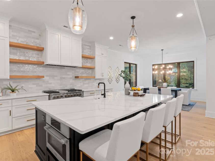 3308 Carmel Road, Charlotte, NC 28226.  MLS# CAR4272208, YatesRealty ID 25542. 