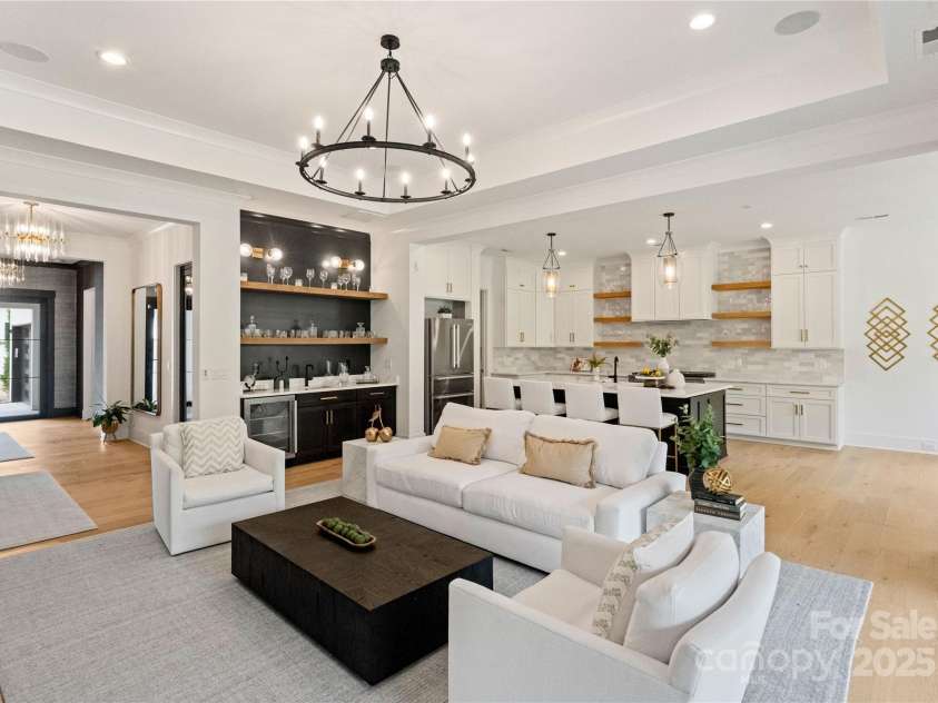 3308 Carmel Road, Charlotte, NC 28226.  MLS# CAR4272208, YatesRealty ID 25542. 