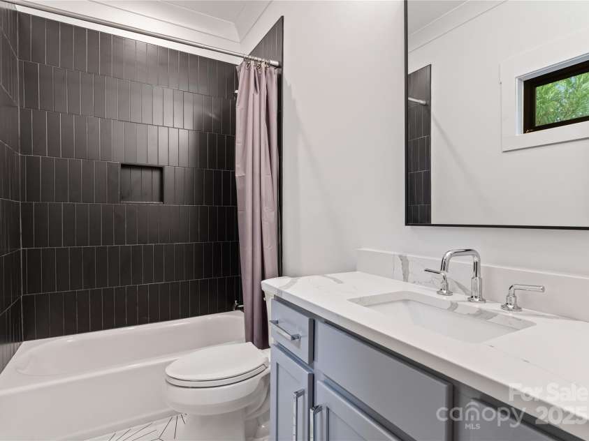 3308 Carmel Road, Charlotte, NC 28226.  MLS# CAR4272208, YatesRealty ID 25542. 
