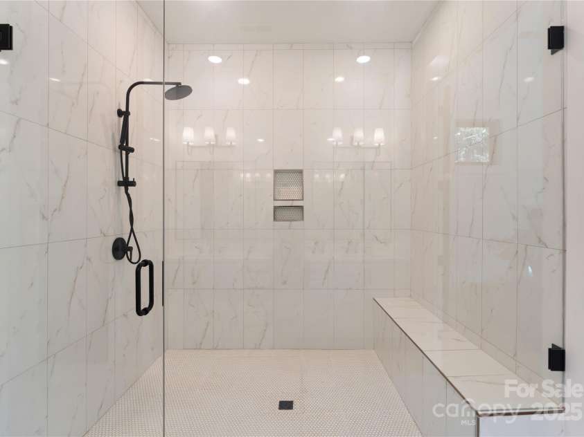3308 Carmel Road, Charlotte, NC 28226.  MLS# CAR4272208, YatesRealty ID 25542. Oversized shower