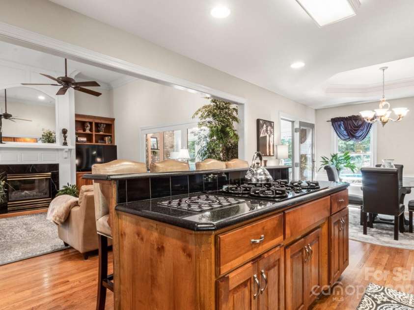 107 Creekwood Drive, Dallas, NC 28034.  MLS# CAR4275706, YatesRealty ID 25543. 