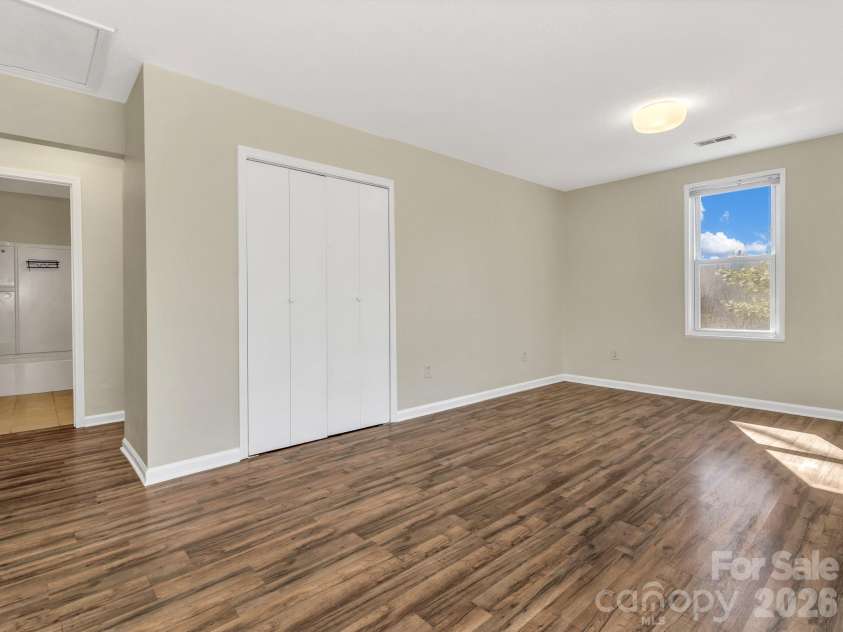 114 Elden Street, Hendersonville, NC 28791.  MLS# CAR4355283, YatesRealty ID 25545. 