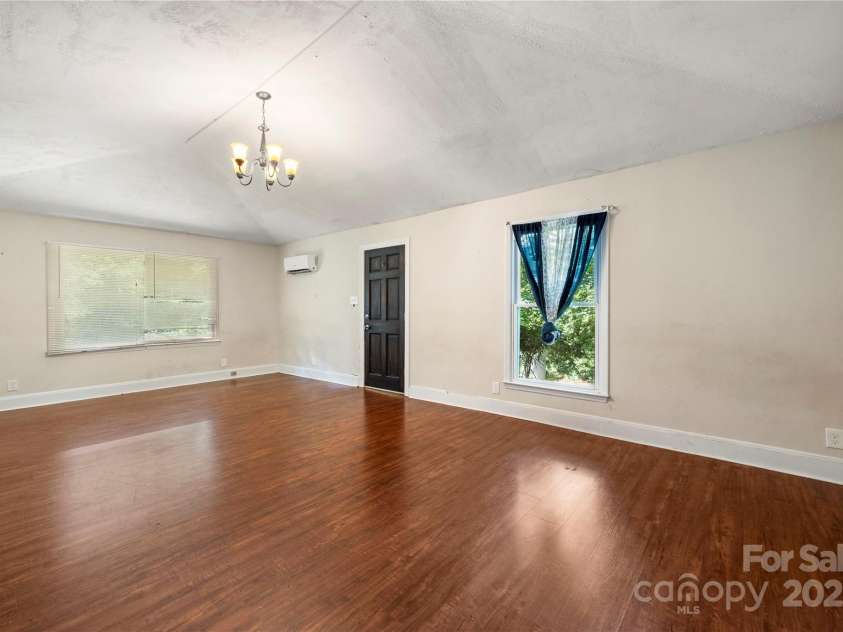 7010 Monroe Road, Charlotte, NC 28212.  MLS# CAR4277823, YatesRealty ID 25546. 