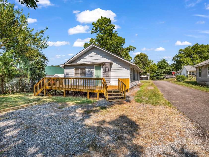149 Wisconsin Street, Spindale, NC 28160.  MLS# CAR4278364, YatesRealty ID 25549. 