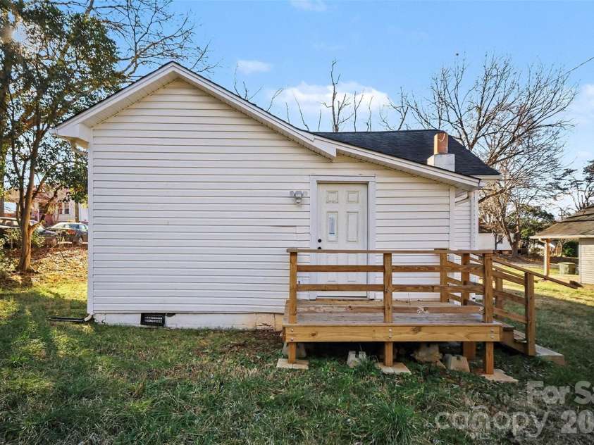 612 E Street, Newton, NC 28658.  MLS# CAR4334894, YatesRealty ID 2555. Back Exterior