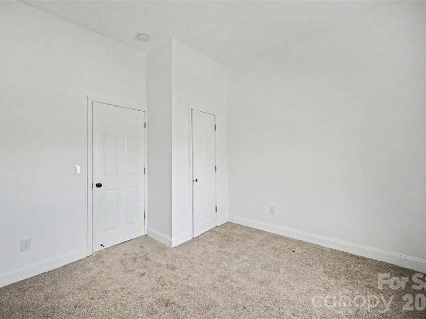 612 E Street, Newton, NC 28658.  MLS# CAR4334894, YatesRealty ID 2555. Bedroom 1