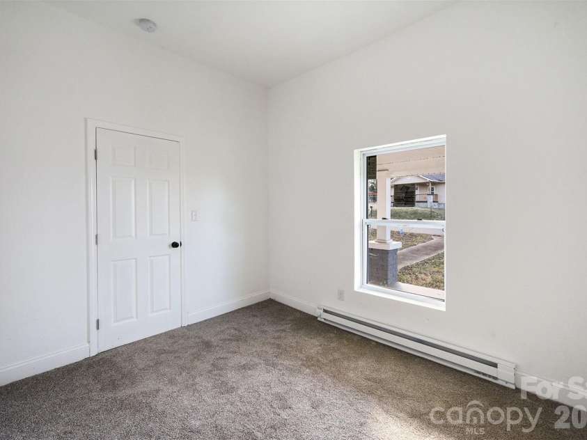 612 E Street, Newton, NC 28658.  MLS# CAR4334894, YatesRealty ID 2555. Bedroom 2