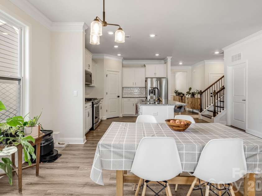 574 Fox Cove Road, Hendersonville, NC 28792.  MLS# CAR4359819, YatesRealty ID 25550. 