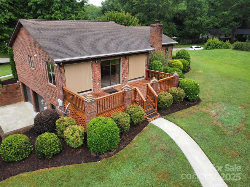 614 Azalea Lane, China Grove, NC 28023.  MLS# CAR4280599, YatesRealty ID 25550. Back yard and deck view