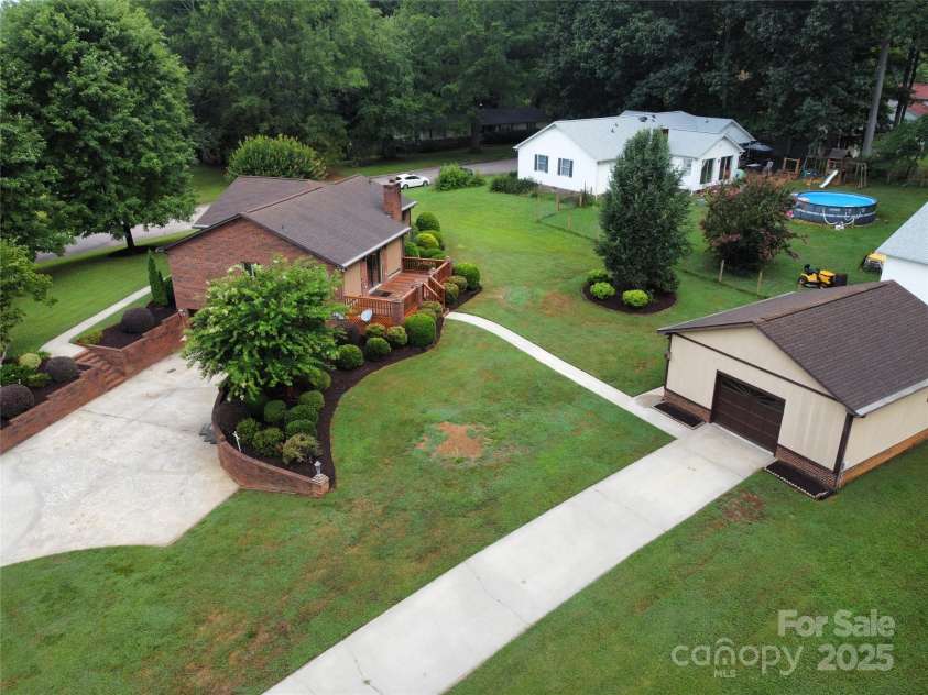 614 Azalea Lane, China Grove, NC 28023.  MLS# CAR4280599, YatesRealty ID 25550. Overhead view of 614 Azalea Lane, China Grove, NC