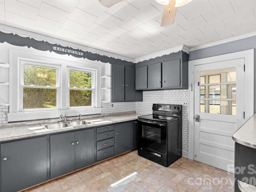 3755 Bringle Ferry Road, Salisbury, NC 28146.  MLS# CAR4378845, YatesRealty ID 25551. 