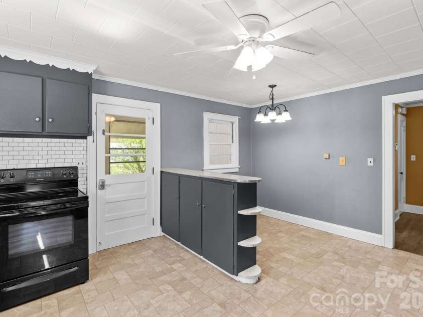 3755 Bringle Ferry Road, Salisbury, NC 28146.  MLS# CAR4378845, YatesRealty ID 25551. 