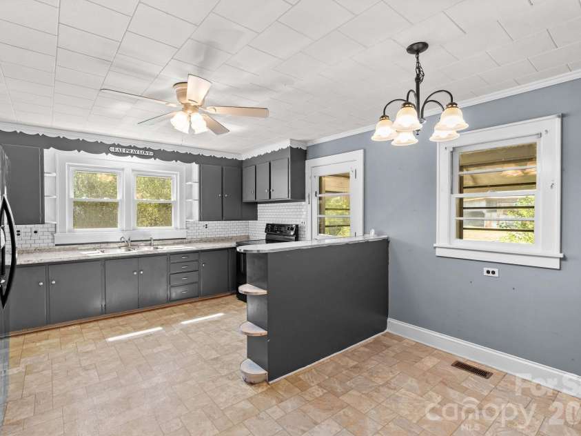 3755 Bringle Ferry Road, Salisbury, NC 28146.  MLS# CAR4378845, YatesRealty ID 25551. 