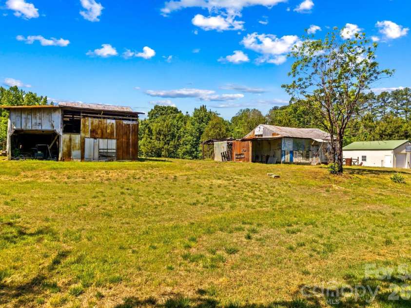 3755 Bringle Ferry Road, Salisbury, NC 28146.  MLS# CAR4378845, YatesRealty ID 25551. 