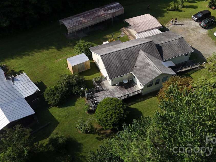 4720 Brevard Road, Horse Shoe, NC 28742.  MLS# CAR4278026, YatesRealty ID 25552. 