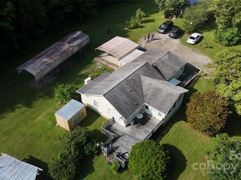 4720 Brevard Road, Horse Shoe, NC 28742.  MLS# CAR4278026, YatesRealty ID 25552. 