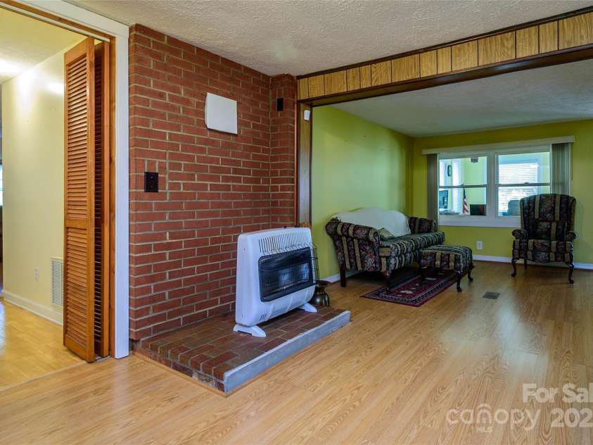 4720 Brevard Road, Horse Shoe, NC 28742.  MLS# CAR4278026, YatesRealty ID 25552. Primary Bedroom