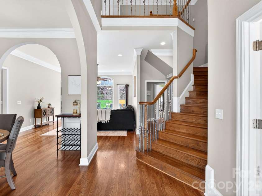 717 Black Wolf Run, Spartanburg, SC 29306.  MLS# CAR4361557, YatesRealty ID 25554. 