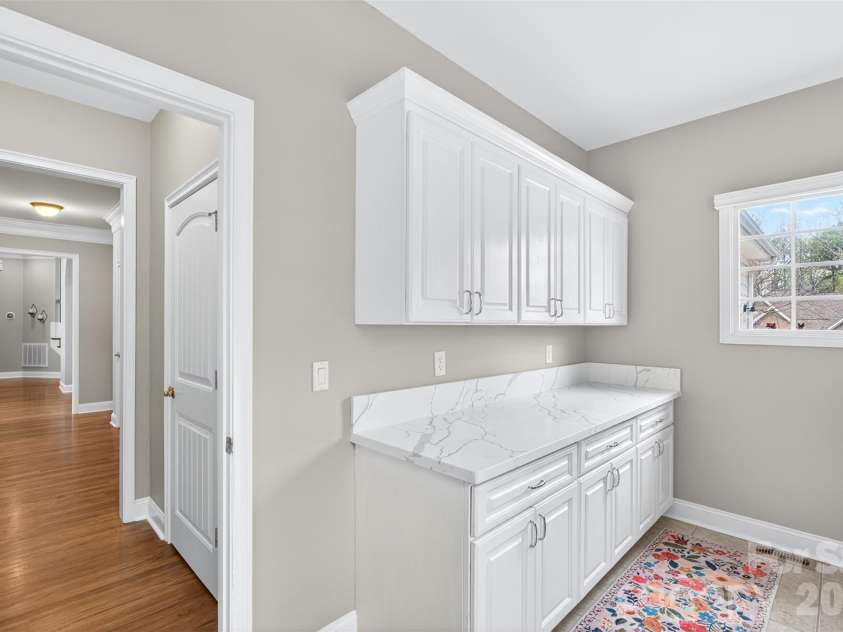 717 Black Wolf Run, Spartanburg, SC 29306.  MLS# CAR4361557, YatesRealty ID 25554. 