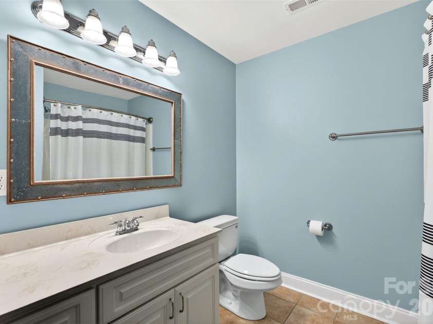 717 Black Wolf Run, Spartanburg, SC 29306.  MLS# CAR4361557, YatesRealty ID 25554. 