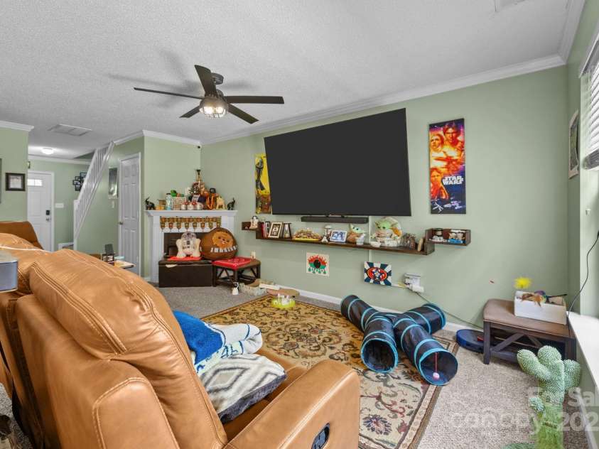 816 Pelican Bay Drive, Pineville, NC 28134.  MLS# CAR4273814, YatesRealty ID 25554. 