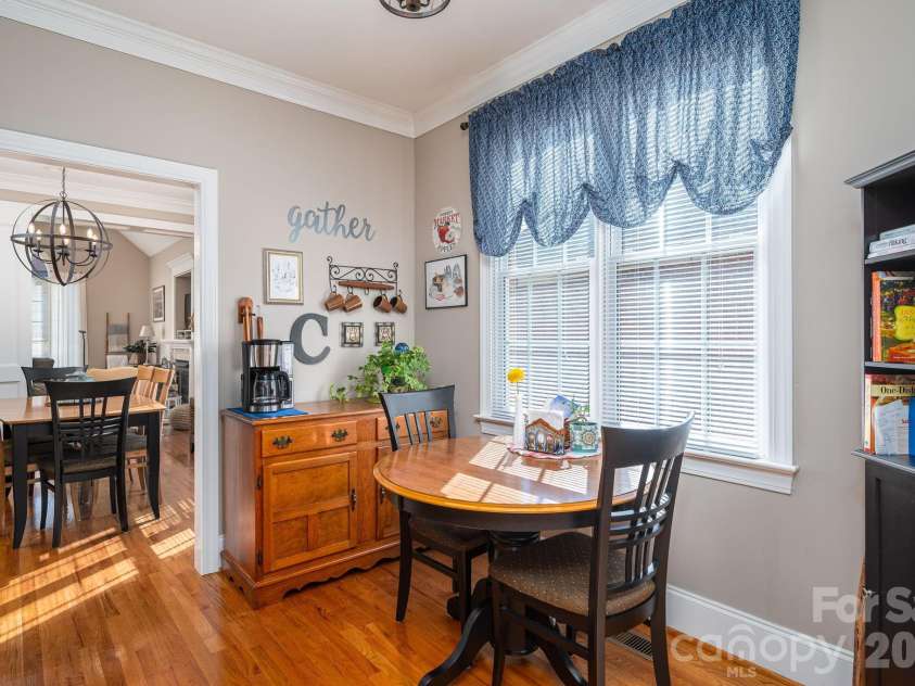 141 Spring Forest Drive, Shelby, NC 28152.  MLS# CAR4376473, YatesRealty ID 25555. 