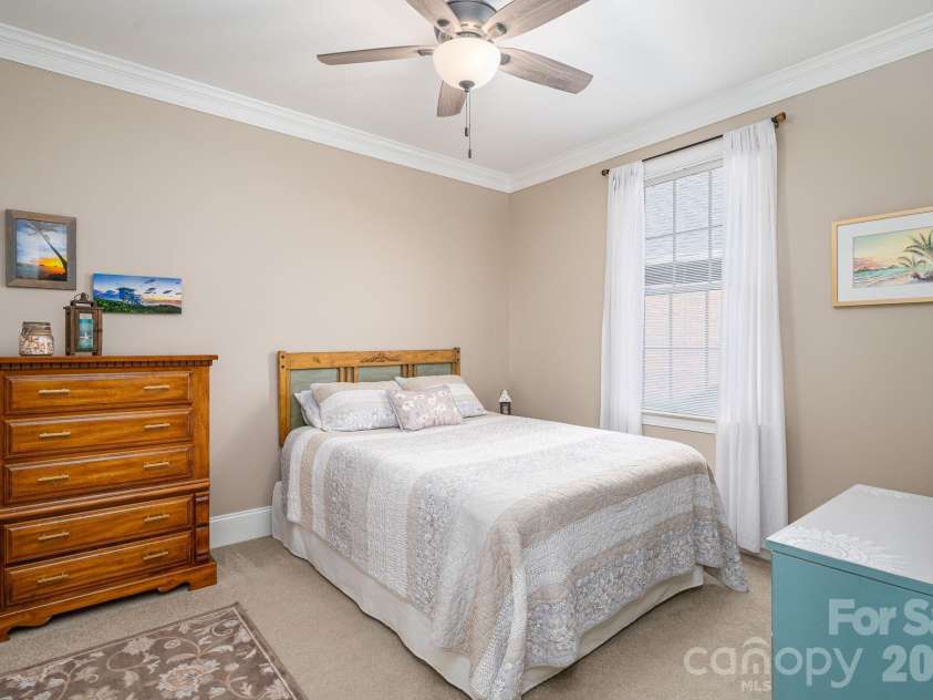 141 Spring Forest Drive, Shelby, NC 28152.  MLS# CAR4376473, YatesRealty ID 25555. 