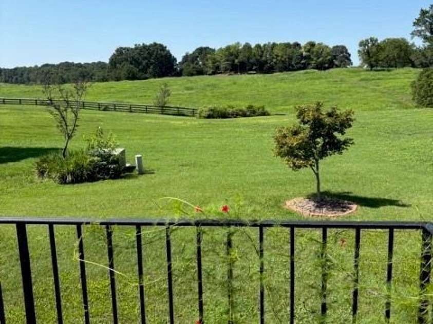 141 Spring Forest Drive, Shelby, NC 28152.  MLS# CAR4376473, YatesRealty ID 25555. 